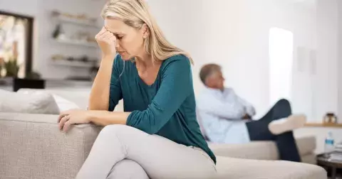 Nastal nejhorší měsíc rozvodů! Toto je důvod, proč leden ničí manželství. Přežije to vaše?