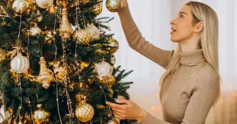 Psychologie výběru stromku: Podle čeho se rozhodujete a co to o vás říká, vysvětluje psycholožka