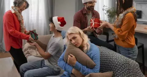 “Chci tentokrát Vánoce bez hádek, jen se svou rodinou, ale široká rodina je proti,” neví si rady Karla