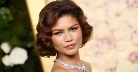 VIP mikáda: Jak nosit nejoblíbenější účes všech dob podle celebrit