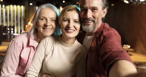 “Moje matka rozeštvala celou rodinu. Teď je sama a stěžuje si,” píše paní Ludmila