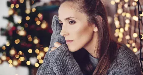 Psychologické pasti Vánoc: Proč si dáváme nereálná očekávání a jak z toho ven