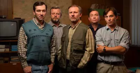 Kvíz: Jak dobře si pamatujete seriál Devadesátky? Jestliže jste byli pozornými diváky, zvládnete s přehledem všech 10 otázek