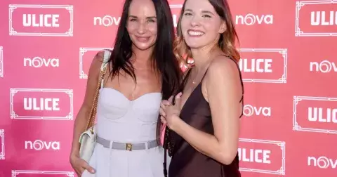 Seriál Ulice: "Hejty jsem v roli Adriany zažila poprvé v životě. Zjistila jsem, že jsem trochu křehčí," říká Sandra Nováková