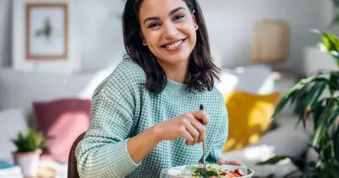 Mozek potřebuje správné palivo aneb proč by měla strava zajímat i vaše zaměstnavatele, vysvětlí odborníci