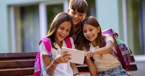 Kvíz: Pamatujete si ještě něco ze základní školy? Vyzkoušejte si z legrace své znalosti