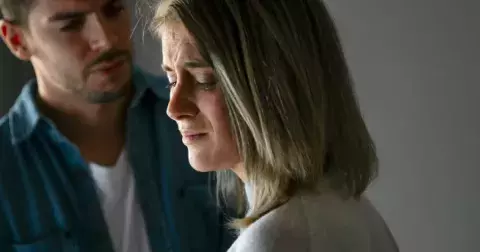 "Rozešel se se mnou ve chvíli, kdy jsem ho potřebovala nejvíc. Chladnější přístup jsem nikdy nezažila," svěřila se nám Jitka (50)