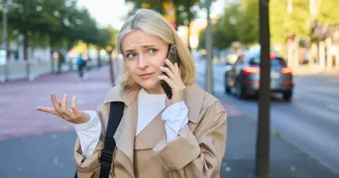 “Žiju dvojí život, bojím se, že manžel na mou nevěru přišel.” Radka neví, co dělat