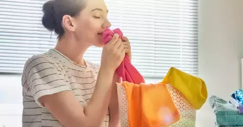 Geniální trik, jak ušetřit na praní: Stačí použít vychytávky, které máte doma v kuchyni