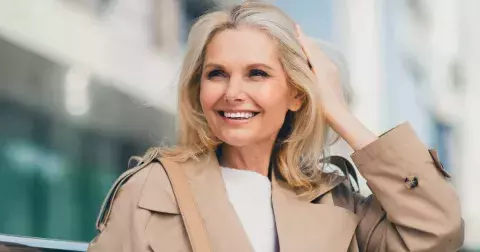 Vlasy jako od kadeřníka: Díky těmto trikům vydrží účes beze změny po celý den, pomohou i levné produkty z obyčejné drogerie