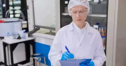 Prevence rakoviny může zachránit život. K odhalení rizika nemoci může přispět genetické vyšetření