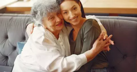 "Se svou babičkou máme jedno společné. Zamilovaly jsme se do stejného muže," popisuje netradiční situaci Jana