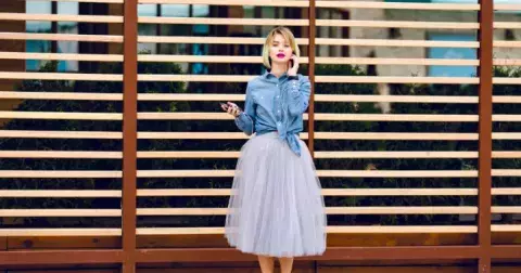 Výrazné sukně jako trend, bez kterého se na jaře neobejdete