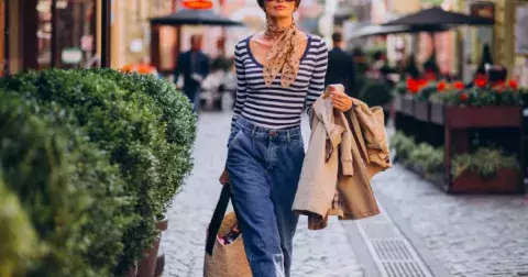 Chcete oživit jarní šatník? Pak vsaďte na tento prověřený oblíbený vzor