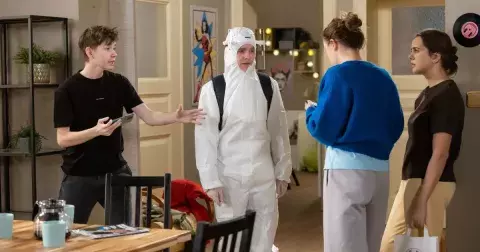 Ulice: Temná minulost se hlásí o slovo. Adriana Pešková čelí mrazivé hrozbě