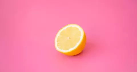 Tohle se stane, když vložíte citron do prádla