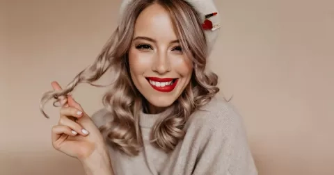 Zimní spánek skončil: Jak probudit vlasy k životu, radí vlasová odbornice Michaela Gabrišková