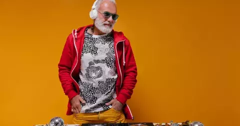 Jana (52): “Manžel se zbláznil a chová se jako zastydlý puberťák”