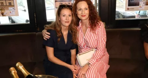 Markéta Hrubešová: Dnešní oslavenkyně má dceru, která jí jakoby z oka vypadla. Krásná Christel Lilly po umělecké branži neprahne