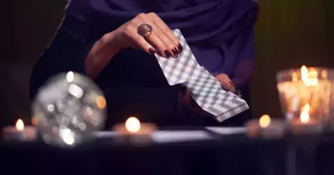 Výklad mariášových karet na duben: Řešit budeme obavy. „Co byste udělali, kdybyste se nebáli," ptá se kartářka Jana Rubešová