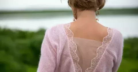 Jediný malý a levný detail dokáže změnit celý outfit: Vyzkoušejte lemy z tohoto materiálu