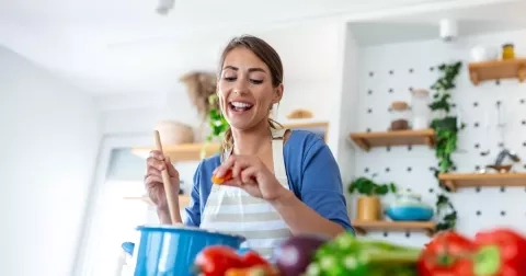 Ženy nad 50 trápí úbytek svalů: Zastavte stárnutí těla správným jídelníčkem a vraťte si sílu