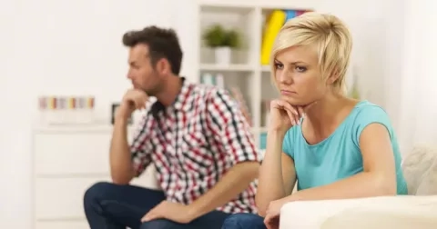 Sylva (43): “Manžel na slovo poslouchá svou matku, dokonce ostříhal naší dceru"