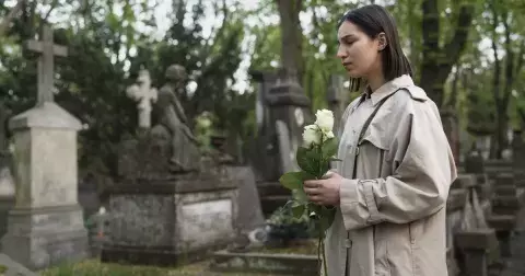 „Můj táta zemřel bez varování a já teď nevím, jak dál, trápí mě výčitky,“ píše smutně Kristýna