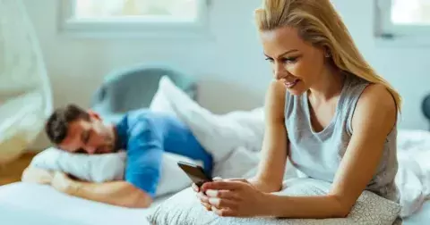 Olina (39): "Po dvaceti letech manželství jsem Ondřejovi začala být nevěrná. Dodnes toho nelituji," svěřila se Olina