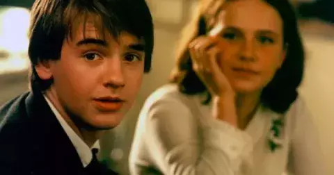 Jak dnes vypadá mladý Šebek z Pelíšků: Hvězdný herec se z Michaela Berana nakonec nestal, svět filmu však neopustil