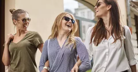 Která kamarádka vás nikdy nezradí? Žebříček důvěryhodnosti podle hvězd. Na Štíry je spoleh