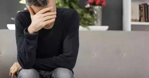 Jaromír (54 let): Moje žena mě neustále podezírala z nevěry, už to dál nesnesu a chci odejít.