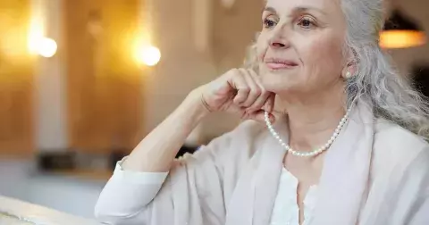 Milena (46): Moje máma se zbláznila a na staré roky se chová jako zamilovaná puberťačka