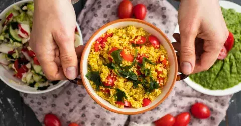 Vyměňte ji za rýži či brambory a získáte ideální přílohu pro dietářky i jarní detox. Merlík znáte pod jiným jménem a pomůže i se stárnutím a únavou