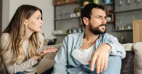 Tihle muži k vám nikdy upřímní nebudou. Ryby se stydí, Blíženci se chtějí vyhnout konfliktu, Štíři jsou manipulativní lháři