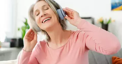 Kvíz: Poznáte, kdo zpívá známé hity? Otestujte své hudební znalosti