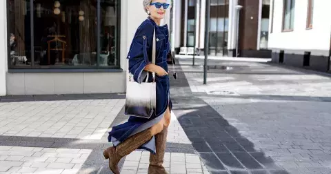 Bermudy nenechávejte až na léto. Zajímavě oživí i jarní šatník, sluší s kozačkami i dlouhým pláštěm