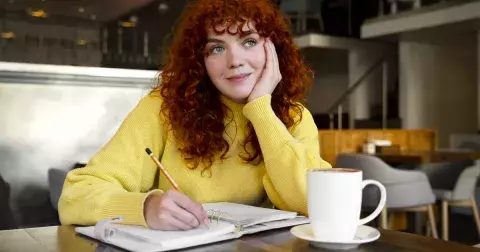 Kvíz: Myslíte si, že máte obstojné základní znalosti? Náš kvíz vás prověří do hloubky nejen z českých reálií