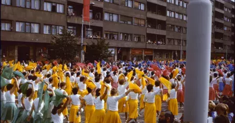 Retro kvíz: Připomeňte si, jak se žilo za socialismu. S čím jsme si hráli, co sledovali a po čem toužili